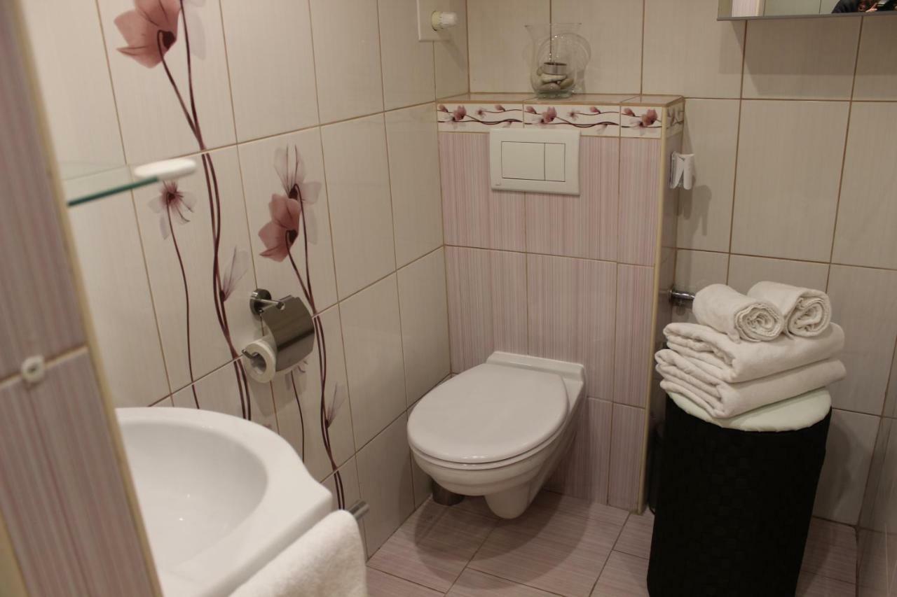 Residence Dobrovskeho Praha Eksteriør bilde